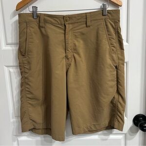 Alpine Design Men's Cargo Shorts - Khaki